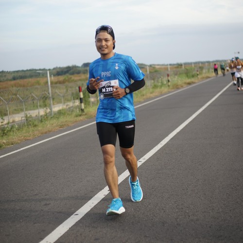 Race photo from KEDIRI HALF MARATHON 2026