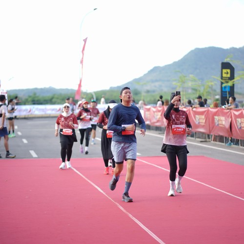 Race photo from KEDIRI HALF MARATHON 2026