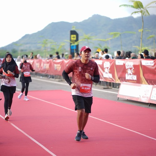 Race photo from KEDIRI HALF MARATHON 2026