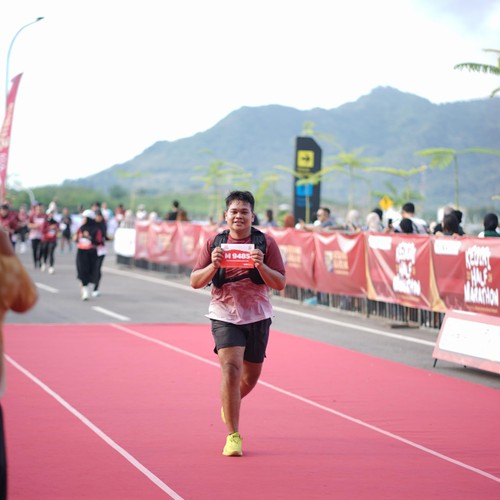 Race photo from KEDIRI HALF MARATHON 2026