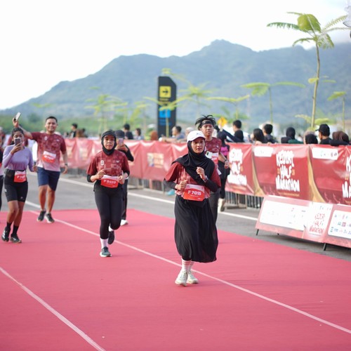 Race photo from KEDIRI HALF MARATHON 2026