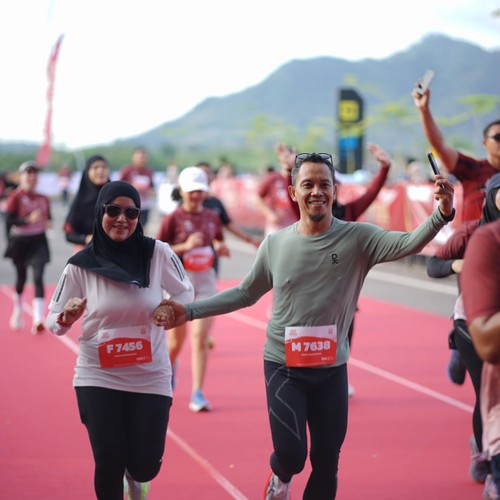 Race photo from KEDIRI HALF MARATHON 2026