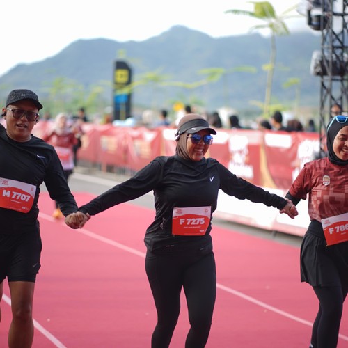 Race photo from KEDIRI HALF MARATHON 2026