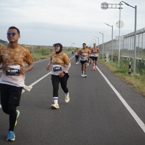 Race photo from KEDIRI HALF MARATHON 2026