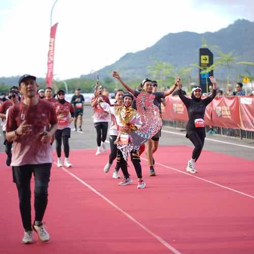 Race photo from KEDIRI HALF MARATHON 2026