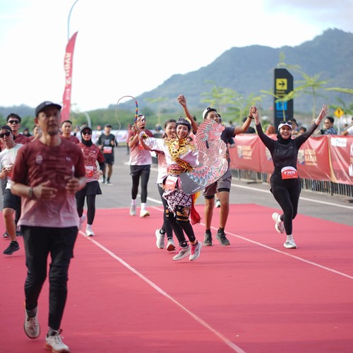 Race photo from KEDIRI HALF MARATHON 2026