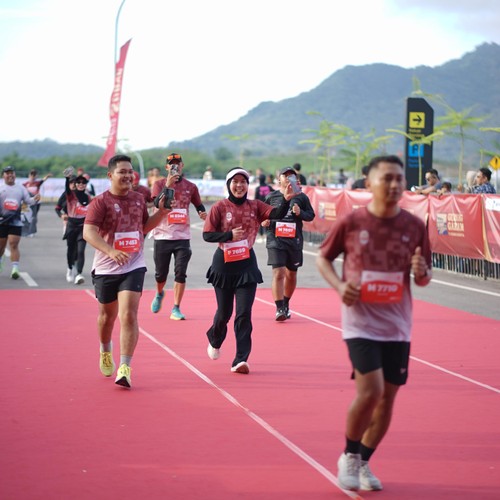 Race photo from KEDIRI HALF MARATHON 2026