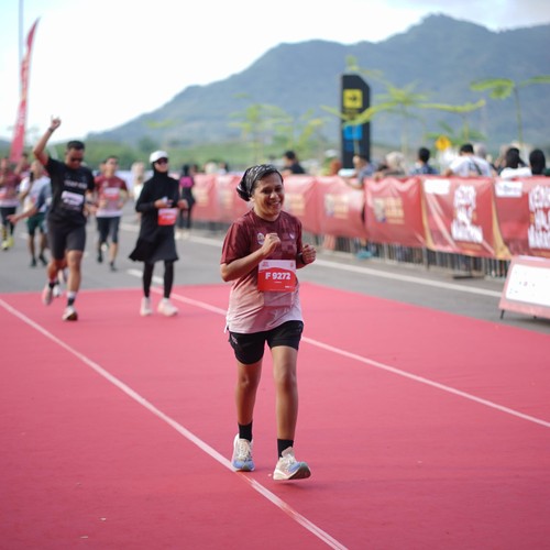Race photo from KEDIRI HALF MARATHON 2026