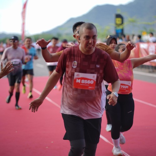 Race photo from KEDIRI HALF MARATHON 2026
