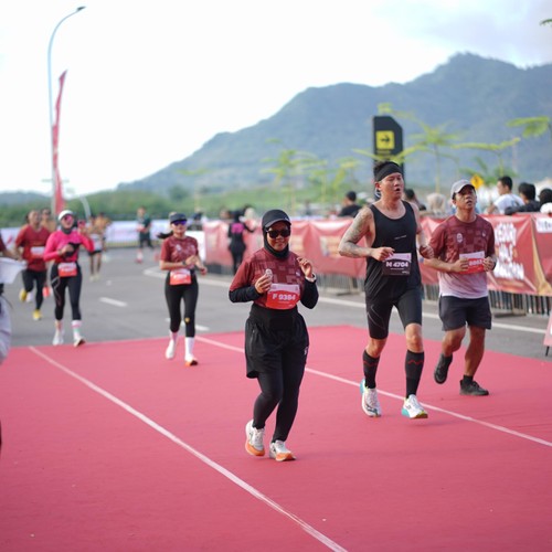 Race photo from KEDIRI HALF MARATHON 2026
