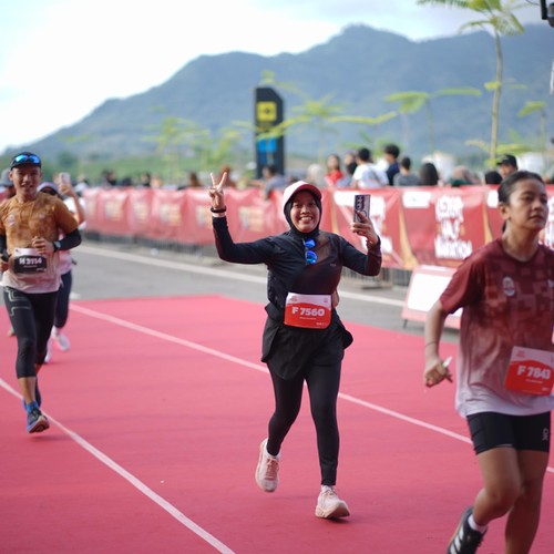 Race photo from KEDIRI HALF MARATHON 2026