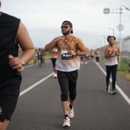 Race photo from KEDIRI HALF MARATHON 2026