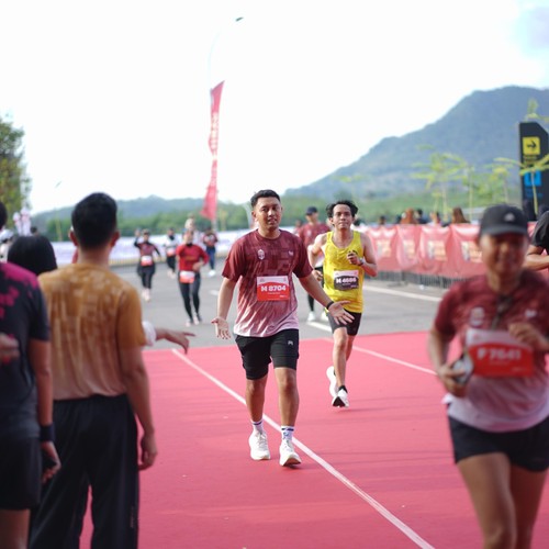 Race photo from KEDIRI HALF MARATHON 2026