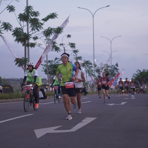 Race photo from KEDIRI HALF MARATHON 2026