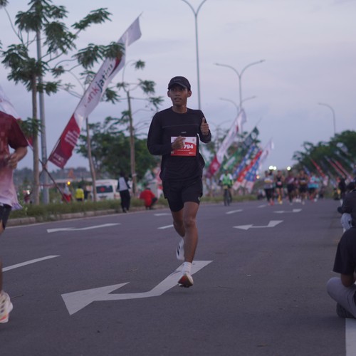 Race photo from KEDIRI HALF MARATHON 2026