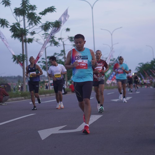 Race photo from KEDIRI HALF MARATHON 2026