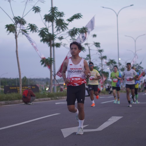 Race photo from KEDIRI HALF MARATHON 2026