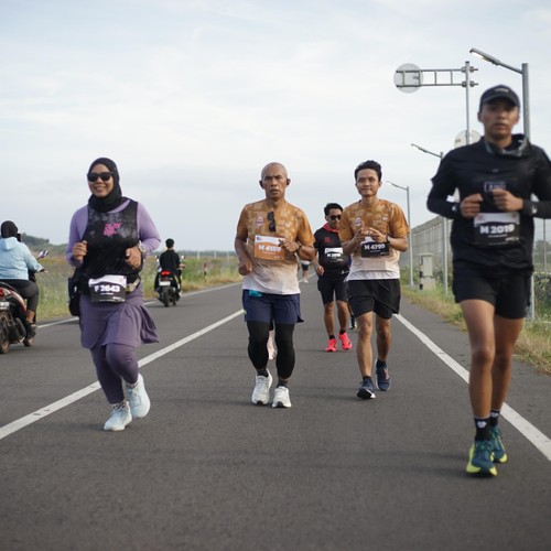 Race photo from KEDIRI HALF MARATHON 2026