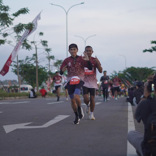 Race photo from KEDIRI HALF MARATHON 2026