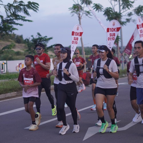 Race photo from KEDIRI HALF MARATHON 2026