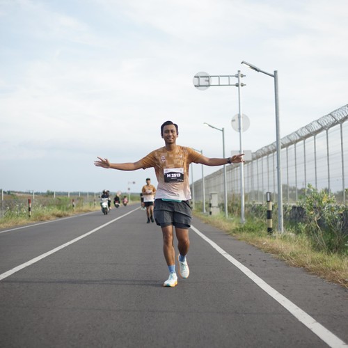 Race photo from KEDIRI HALF MARATHON 2026