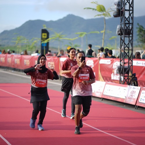 Race photo from KEDIRI HALF MARATHON 2026