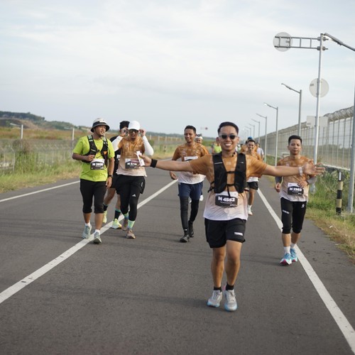 Race photo from KEDIRI HALF MARATHON 2026
