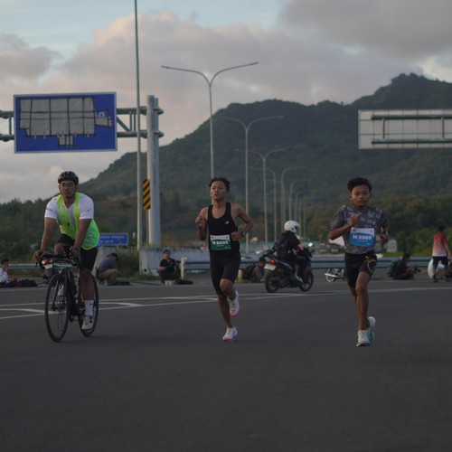 Race photo from KEDIRI HALF MARATHON 2026