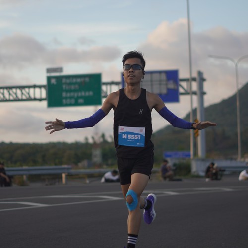 Race photo from KEDIRI HALF MARATHON 2026