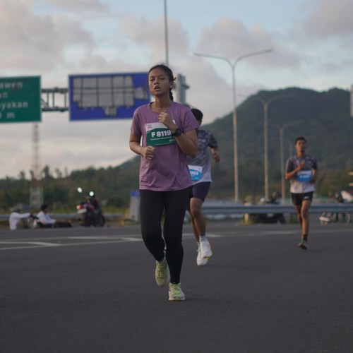 Race photo from KEDIRI HALF MARATHON 2026
