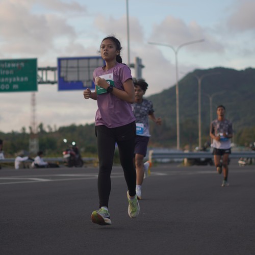 Race photo from KEDIRI HALF MARATHON 2026