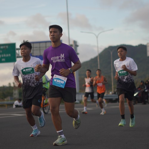 Race photo from KEDIRI HALF MARATHON 2026