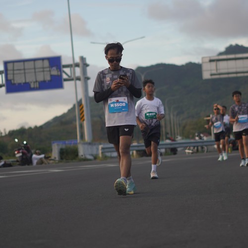 Race photo from KEDIRI HALF MARATHON 2026