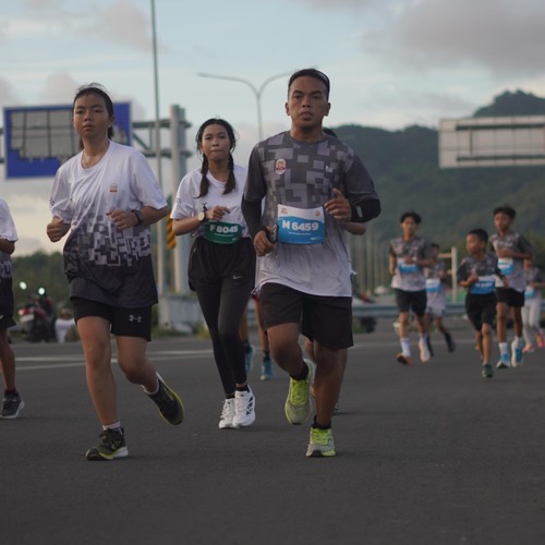 Race photo from KEDIRI HALF MARATHON 2026