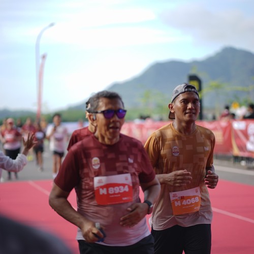 Race photo from KEDIRI HALF MARATHON 2026