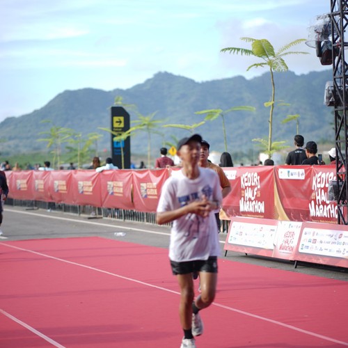 Race photo from KEDIRI HALF MARATHON 2026
