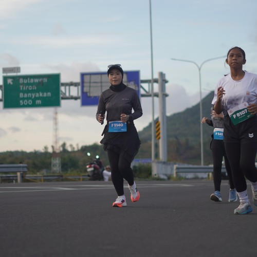 Race photo from KEDIRI HALF MARATHON 2026