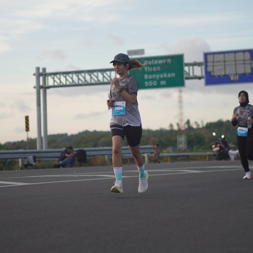 Race photo from KEDIRI HALF MARATHON 2026