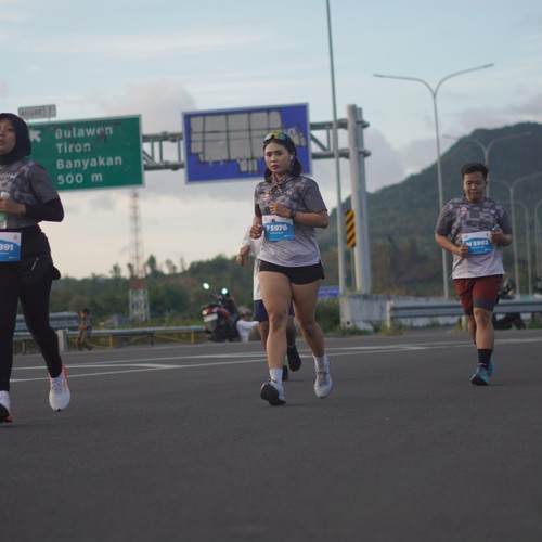 Race photo from KEDIRI HALF MARATHON 2026