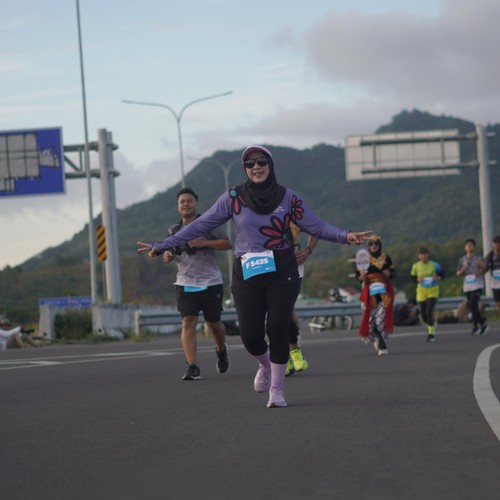 Race photo from KEDIRI HALF MARATHON 2026