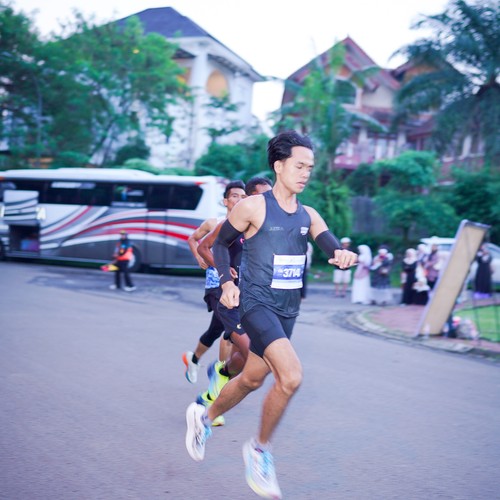 Race photo from BOGORUN 2026