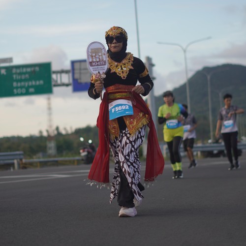 Race photo from KEDIRI HALF MARATHON 2026