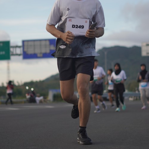 Race photo from KEDIRI HALF MARATHON 2026
