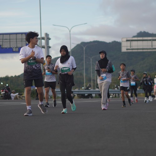 Race photo from KEDIRI HALF MARATHON 2026