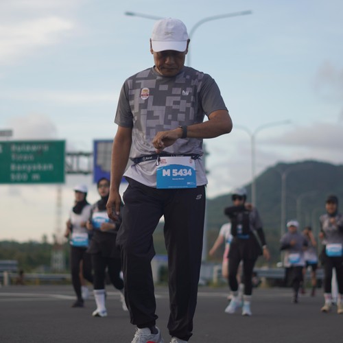 Race photo from KEDIRI HALF MARATHON 2026