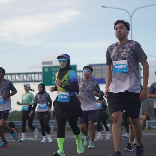 Race photo from KEDIRI HALF MARATHON 2026