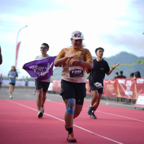 Race photo from KEDIRI HALF MARATHON 2026