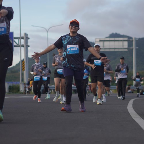 Race photo from KEDIRI HALF MARATHON 2026