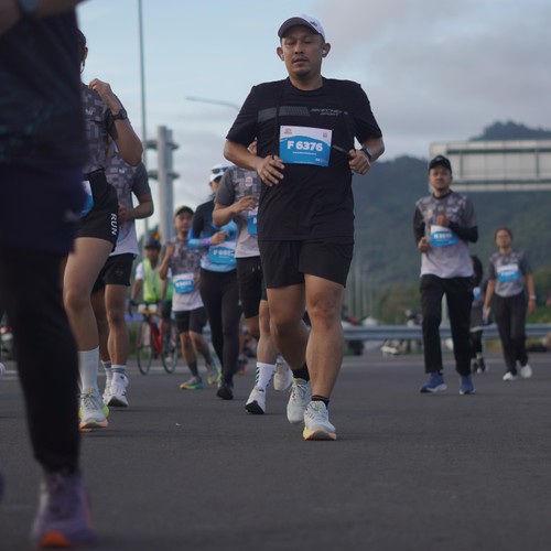 Race photo from KEDIRI HALF MARATHON 2026
