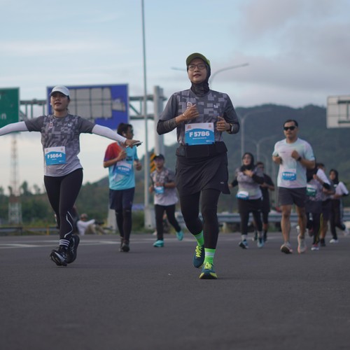 Race photo from KEDIRI HALF MARATHON 2026
